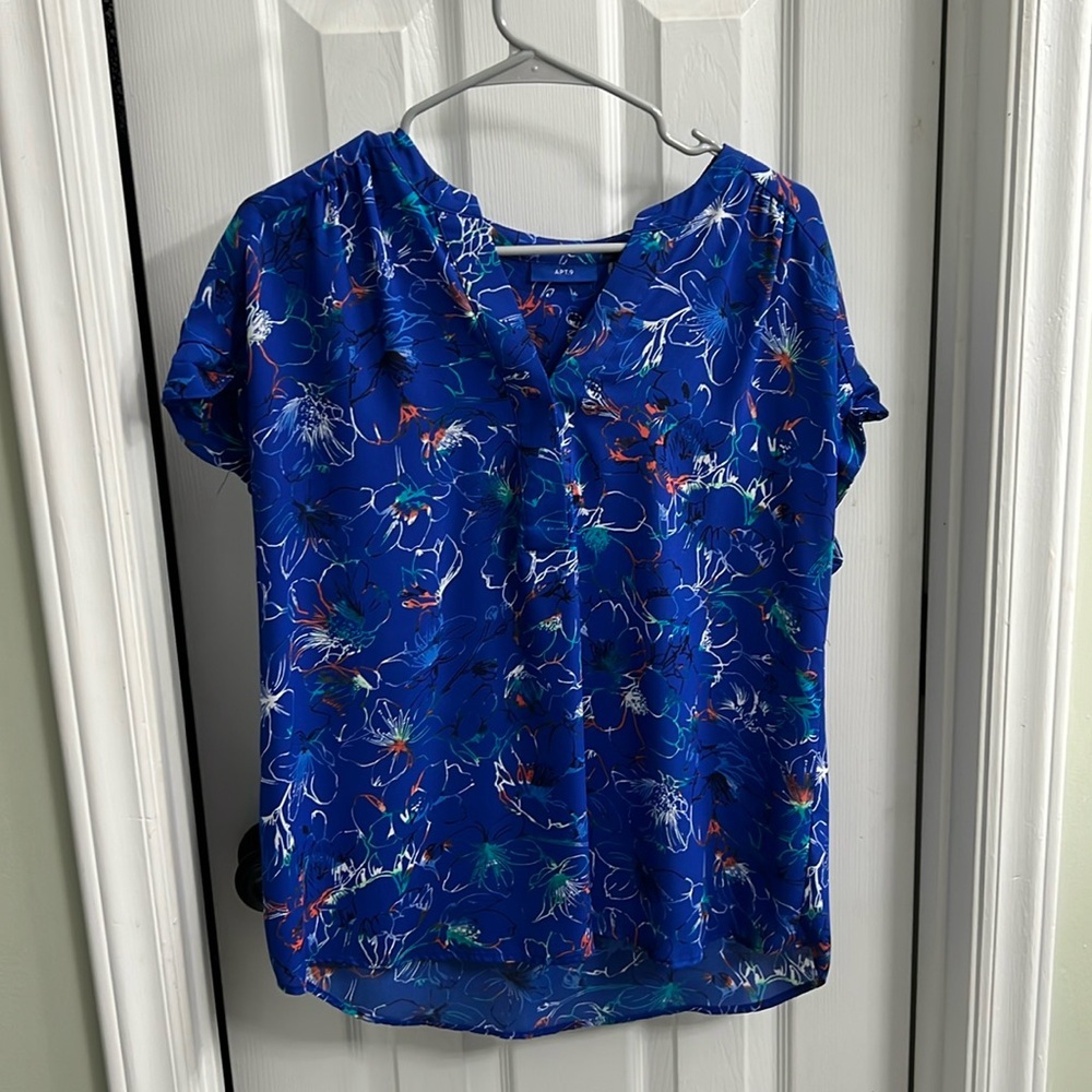 Women’s Blouse